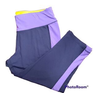 Lane Bryant Active Size 18-20 High-Rise Capri Leggings Blue Purple Colorblock